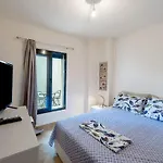 Rhodes Center Apartment